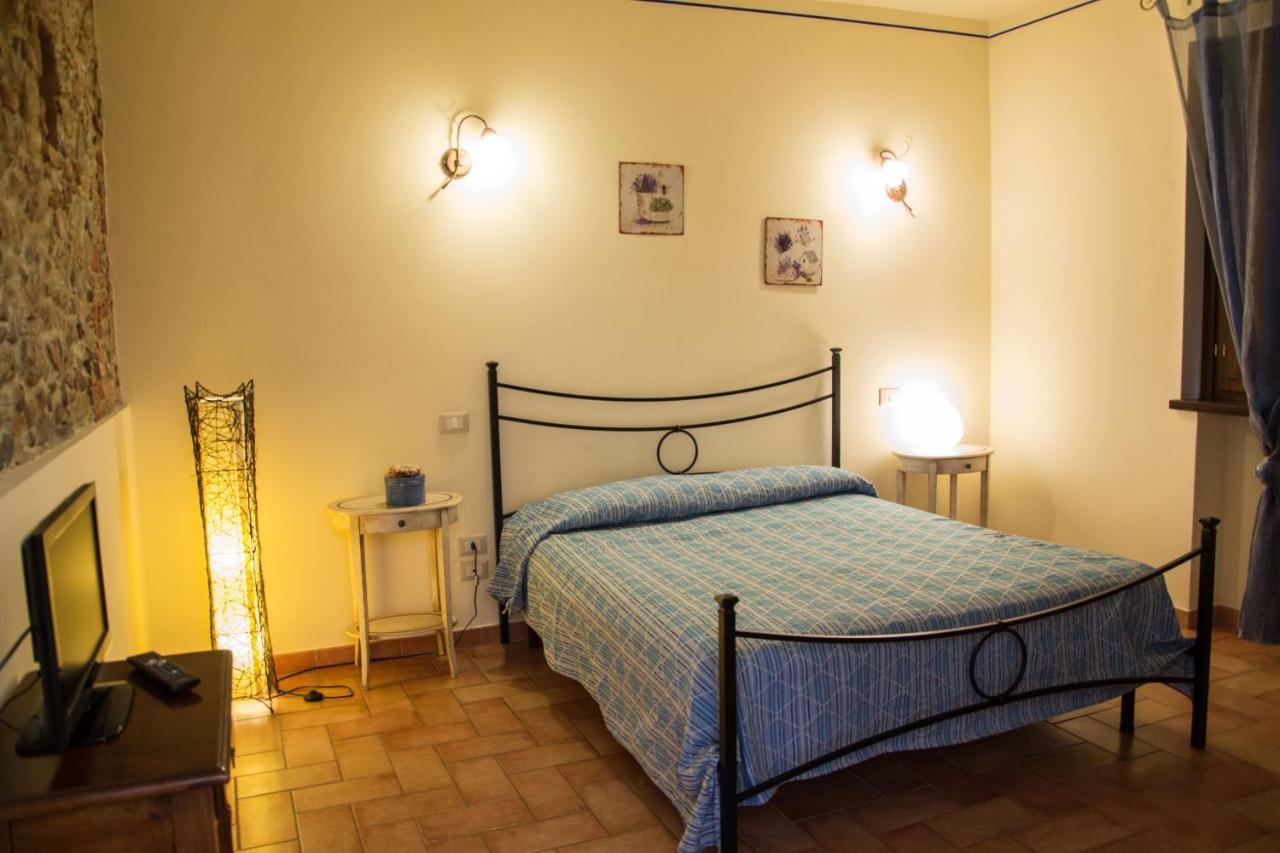 Room In Farmhouse - Apartment In Farmhouse Casolare Dei Fiori Chiesina Uzzanese Exteriör bild