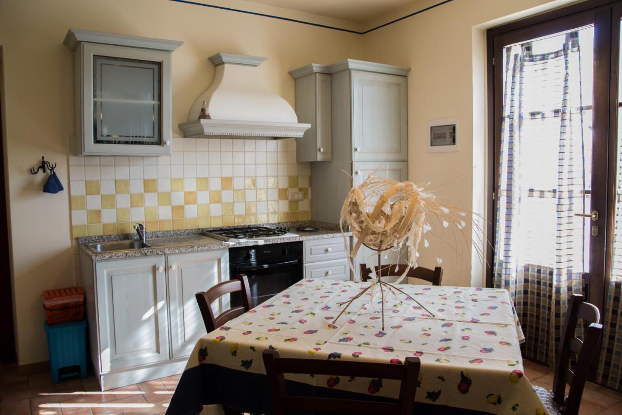 Room In Farmhouse - Apartment In Farmhouse Casolare Dei Fiori Chiesina Uzzanese Exteriör bild